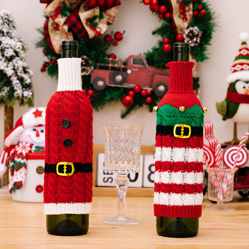 2-Piece Cable-Knit Wine Bottle Covers